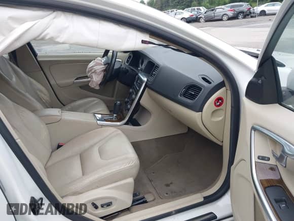 2012 Volvo S60 T5 с VIN YV1622FS3C2114909, выставлен на аукционе IAAI как лот 42969803 с пробегом 185 164 миль миль и . История ставок и продаж доступна на DreamBid. Изображение 5.