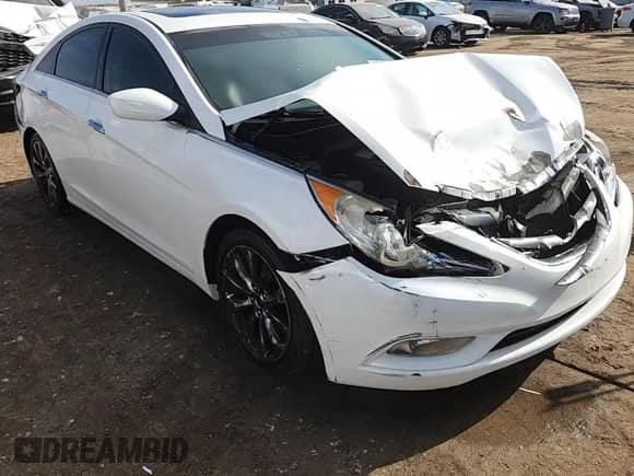 2013 Hyundai Sonata SE с VIN 5NPEC4AC1DH803020, выставлен на аукционе Copart как лот 70824615 с пробегом 155 891 миль миль и Списание • Salvage title. История ставок и продаж доступна на DreamBid. Изображение 13.