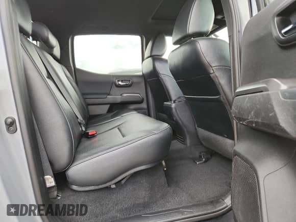 2021 Toyota Tacoma SR с VIN 3TYCZ5AN7MT017461, выставлен на аукционе Copart как лот 69605795 с пробегом 89 667 миль миль и Списание • Salvage title. История ставок и продаж доступна на DreamBid. Изображение 10.