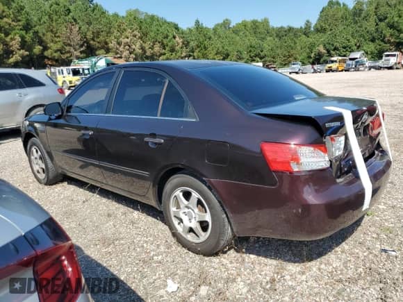 2006 Hyundai Sonata GLS с VIN KMHEU46C76A145697, выставлен на аукционе Copart как лот 81226965 с пробегом 236 028 миль миль и Списание • Salvage title. История ставок и продаж доступна на DreamBid. Изображение 2.