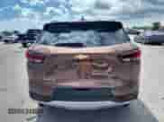 2024 Chevrolet Blazer LT z VIN 3GNKBCR49RS167495, wystawiony jako Copart lot #81771295 z przebiegiem 5 439 mil mil oraz Szkoda całkowita • Salvage title. Historia ofert i sprzedaży dostępna na DreamBid. Obrazek 6.