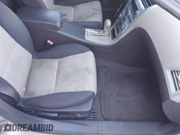 2010 Chevrolet Malibu 1FL z VIN 1G1ZA5E06AF281738, wystawiony jako IAAI lot #43444660 z przebiegiem 190 004 mil mil oraz . Historia ofert i sprzedaży dostępna na DreamBid. Obrazek 2.