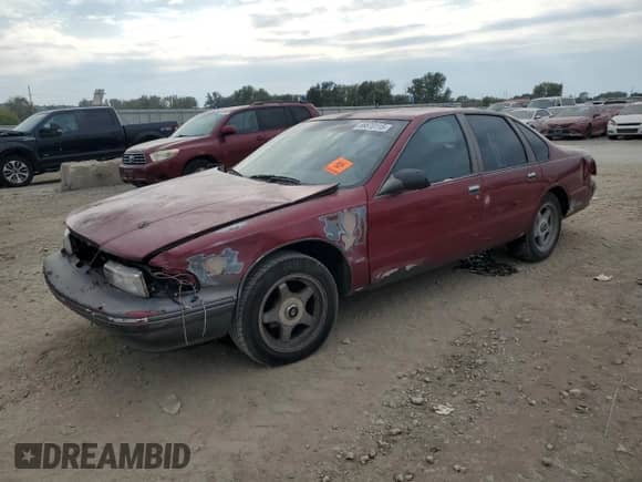 1996 Chevrolet Caprice 1SA Special Value с VIN 1G1BL52P3TR152631, выставлен на аукционе Copart как лот 86670115 с пробегом Не указан миль и Чистый • Clean title. История ставок и продаж доступна на DreamBid. Изображение 1.