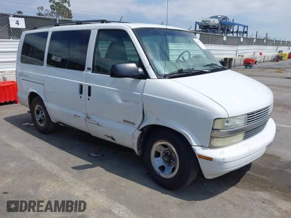2002 Chevrolet Astro z VIN 1GNDM19X92B129672, wystawiony jako IAAI lot #42455077 z przebiegiem 132 368 mil mil oraz . Historia ofert i sprzedaży dostępna na DreamBid. Obrazek 1.