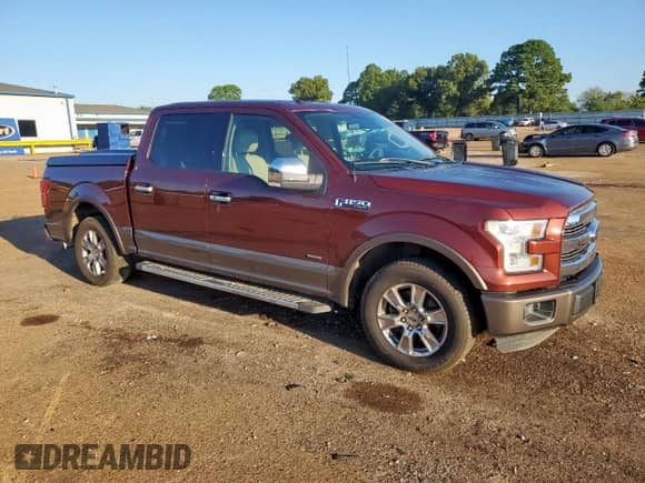 2016 Ford F-150 Lariat with VIN 1FTEW1CG0GKD36796, listed as a Copart auction lot 84236285 with 121,338 mi miles and Salvage title. Bid and sale history available at DreamBid. Image 4.
