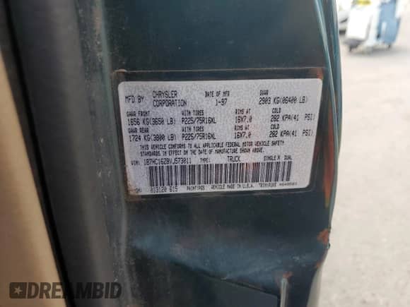 1997 Dodge 1500 с VIN 1B7HC16Z8VJ573011, выставлен на аукционе Copart как лот 63463955 с пробегом 149 496 миль миль и Списание • Salvage title. История ставок и продаж доступна на DreamBid. Изображение 12.