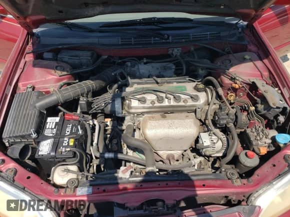 2001 Honda Accord EX z VIN 1HGCG66801A006371, wystawiony jako Copart lot #66953105 z przebiegiem 153 197 mil mil oraz Czysty tytuł • Clean title. Historia ofert i sprzedaży dostępna na DreamBid. Obrazek 12.