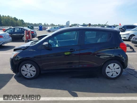 2018 Chevrolet Spark LS z VIN KL8CB6SA7JC480014, wystawiony jako IAAI lot #43292155 z przebiegiem 138 687 mil mil oraz . Historia ofert i sprzedaży dostępna na DreamBid. Obrazek 14.
