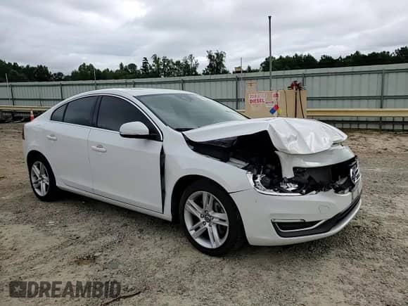2014 Volvo S60 T5 с VIN YV1612FS2E2272714, выставлен на аукционе Copart как лот 68278845 с пробегом 90 731 миль миль и Списание • Salvage title. История ставок и продаж доступна на DreamBid. Изображение 13.