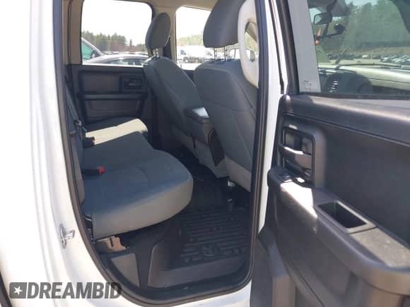 2018 Ram 1500 Express с VIN 1C6RR7FT8JS282019, выставлен на аукционе IAAI как лот 42066344 с пробегом 137 257 миль миль и . История ставок и продаж доступна на DreamBid. Изображение 8.