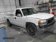 1999 GMC Sierra 1500 SL z VIN 1GTEC14V7XE850553, wystawiony jako IAAI lot #42751151 z przebiegiem 308 861 mil mil oraz . Historia ofert i sprzedaży dostępna na DreamBid. Obrazek 1.