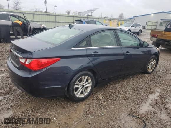 2012 Hyundai Sonata GLS z VIN 5NPEB4AC0CH439495, wystawiony jako Copart lot #89930005 z przebiegiem 203 282 mil mil oraz Czysty tytuł • Clean title. Historia ofert i sprzedaży dostępna na DreamBid. Obrazek 3.