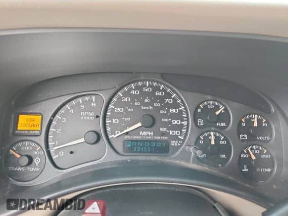 2002 Chevrolet Silverado 2500HD LS с VIN 1GCHK23U12F154935, выставлен на аукционе Copart как лот 70275405 с пробегом 334 991 миль миль и Списание • Salvage title. История ставок и продаж доступна на DreamBid. Изображение 9.