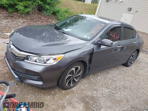 2017 Honda Accord EX-L z VIN 1HGCR2F83HA029866, wystawiony jako IAAI lot #43153402 z przebiegiem 68 757 mil mil oraz . Historia ofert i sprzedaży dostępna na DreamBid. Obrazek 17.