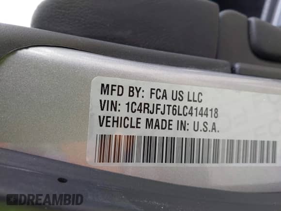 2020 Jeep Grand Cherokee Summit с VIN 1C4RJFJT6LC414418, выставлен на аукционе IAAI как лот 42282381 с пробегом 53 536 миль миль и . История ставок и продаж доступна на DreamBid. Изображение 9.