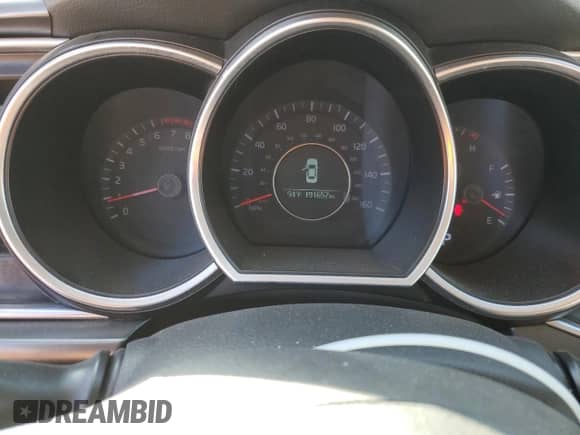 2014 Kia Optima LX with VIN 5XXGM4A72EG275610, listed as a Copart auction lot 81738895 with 191,657 mi miles and Clean title. Bid and sale history available at DreamBid. Image 9.