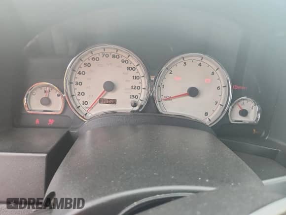2006 Saturn VUE z VIN 5GZCZ33D16S842103, wystawiony jako Copart lot #70626425 z przebiegiem Nie podano mil oraz Szkoda całkowita • Salvage title. Historia ofert i sprzedaży dostępna na DreamBid. Obrazek 9.