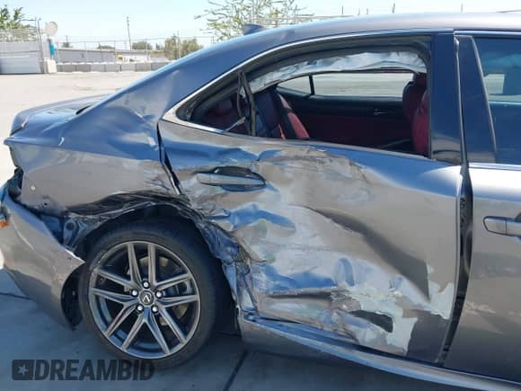 2016 Lexus IS 200t с VIN JTHBA1D26G5026167, выставлен на аукционе IAAI как лот 43089675 с пробегом 70 336 миль миль и . История ставок и продаж доступна на DreamBid. Изображение 6.