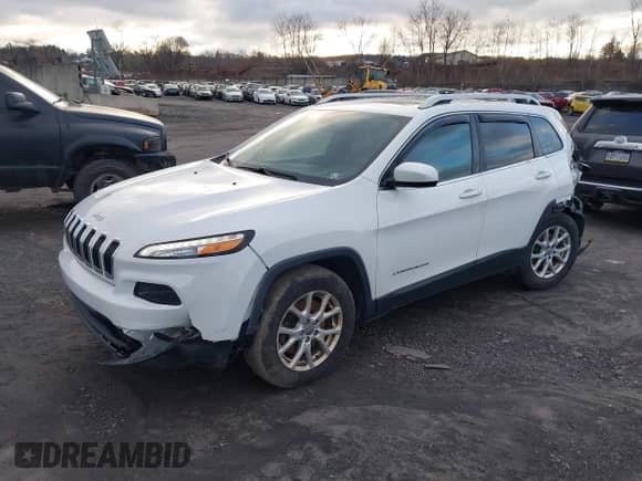 2016 Jeep Cherokee Latitude с VIN 1C4PJMCB7GW118036, выставлен на аукционе IAAI как лот 41232593 с пробегом 114 880 миль миль и . История ставок и продаж доступна на DreamBid. Изображение 17.