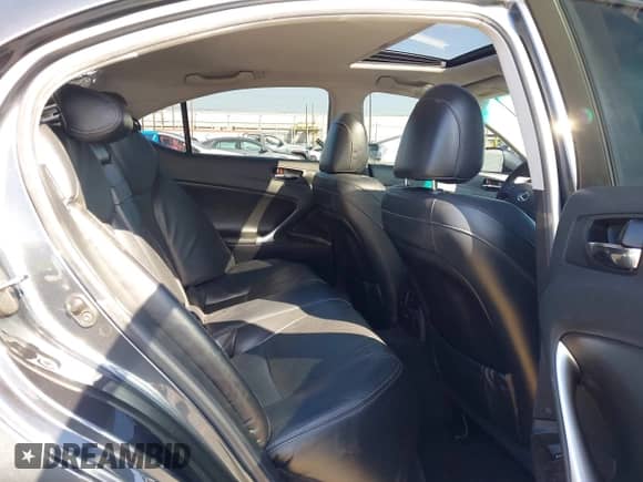 2009 Lexus IS 350 с VIN JTHBE262695023294, выставлен на аукционе IAAI как лот 43523851 с пробегом 172 746 миль миль и . История ставок и продаж доступна на DreamBid. Изображение 8.