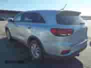 2019 Kia Sorento LX with VIN 5XYPG4A52KG491325, listed as a IAAI auction lot 43365300 with 206,525 mi miles and . Bid and sale history available at DreamBid. Image 3.