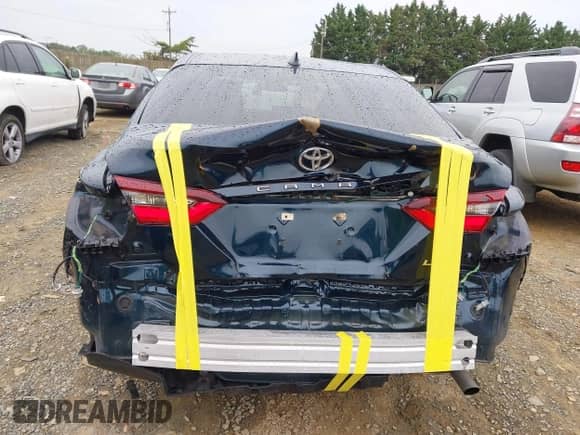 2021 Toyota Camry LE with VIN 4T1C11AK8MU548158, listed as a IAAI auction lot 43333222 with 34,824 mi miles and . Bid and sale history available at DreamBid. Image 17.