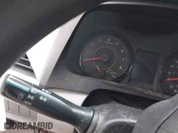 2017 Toyota Sienna LE Auto Access Seat с VIN 5TDKZ3DC9HS856281, выставлен на аукционе IAAI как лот 41845009 с пробегом Не указан миль и . История ставок и продаж доступна на DreamBid. Изображение 16.