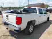 2018 Chevrolet Silverado 1500 Work Truck z VIN 3GCPCNEH2JG398911, wystawiony jako IAAI lot #43006514 z przebiegiem 156 248 mil mil oraz . Historia ofert i sprzedaży dostępna na DreamBid. Obrazek 4.