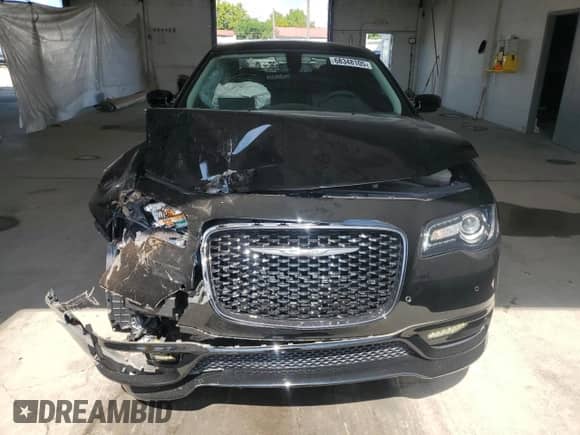 2023 Chrysler 300 Touring L with VIN 2C3CCASG9PH573347, listed as a Copart auction lot 68348105 with 6,258 mi miles and Salvage title. Bid and sale history available at DreamBid. Image 5.