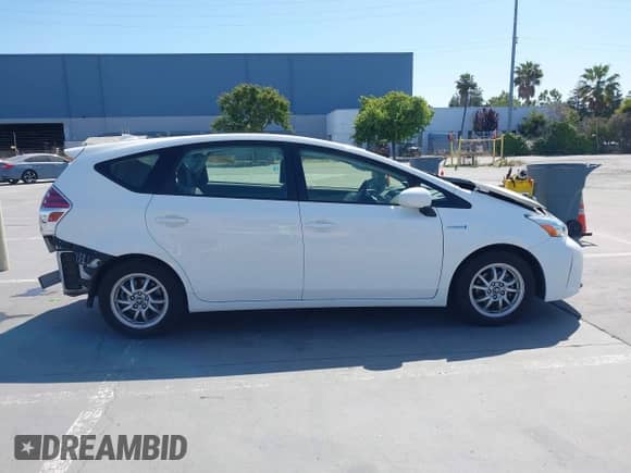 2016 Toyota Prius Two z VIN JTDZN3EU7GJ051778, wystawiony jako IAAI lot #42537876 z przebiegiem 48 180 mil mil oraz . Historia ofert i sprzedaży dostępna na DreamBid. Obrazek 14.