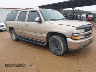 2005 Chevrolet Suburban LT with VIN 1GNEC16Z65J176911, listed as a IAAI auction lot 41418467 with 284,252 mi miles and . Bid and sale history available at DreamBid. Image 1.