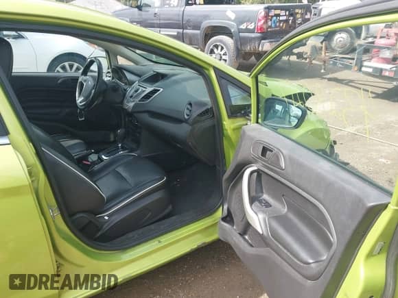 2012 Ford Fiesta SES с VIN 3FADP4FJ8CM133083, выставлен на аукционе IAAI как лот 43280217 с пробегом 154 483 миль миль и . История ставок и продаж доступна на DreamBid. Изображение 5.