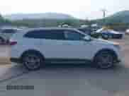 2017 Hyundai Santa Fe Limited Ultimate z VIN KM8SRDHF9HU235656, wystawiony jako IAAI lot #42899610 z przebiegiem 155 000 mil mil oraz . Historia ofert i sprzedaży dostępna na DreamBid. Obrazek 13.