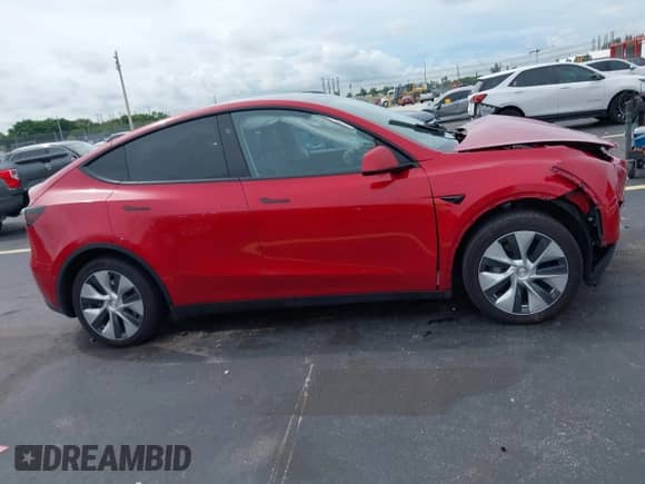 2023 Tesla Model Y Long Range с VIN 7SAYGAEE1PF970995, выставлен на аукционе IAAI как лот 43137426 с пробегом 28 668 миль миль и . История ставок и продаж доступна на DreamBid. Изображение 13.