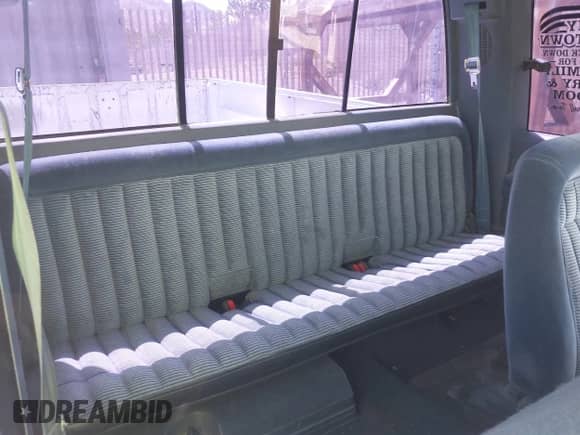 1990 Chevrolet Silverado 3500 с VIN 2GCHC39N1L1169169, выставлен на аукционе IAAI как лот 42859729 с пробегом 146 928 миль миль и . История ставок и продаж доступна на DreamBid. Изображение 8.