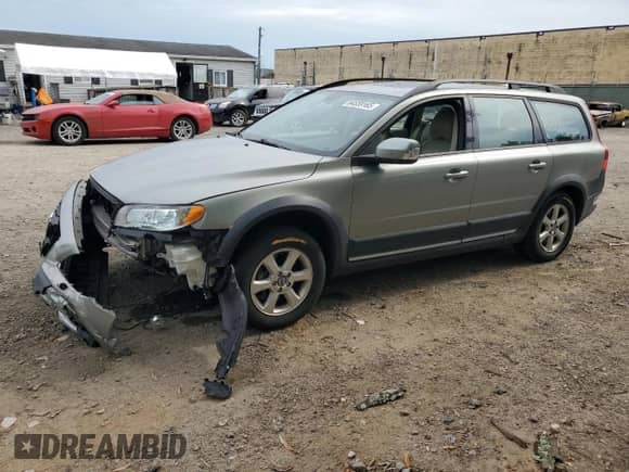 2008 Volvo XC70 z VIN YV4BZ982781034366, wystawiony jako Copart lot #84539165 z przebiegiem 140 851 mil mil oraz Szkoda całkowita • Salvage title. Historia ofert i sprzedaży dostępna na DreamBid. Obrazek 1.