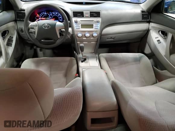 2011 Toyota Camry LE with VIN 4T1BF3EKXBU764965, listed as a Copart auction lot 85946625 with 266,110 mi miles and Clean title. Bid and sale history available at DreamBid. Image 8.