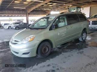 2007 Toyota Sienna LE с VIN 5TDZK23C47S073530, выставлен на аукционе Copart как лот 86900985 с пробегом 95 158 миль миль и Чистый • Clean title. История ставок и продаж доступна на DreamBid. Изображение 1.