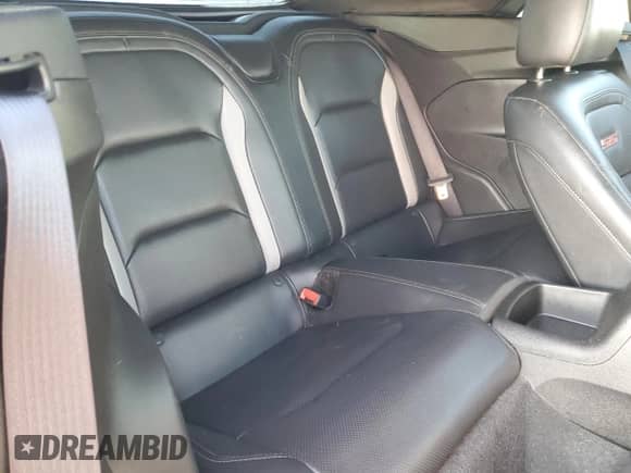 2019 Chevrolet Camaro 2SS с VIN 1G1FH3D76K0132719, выставлен на аукционе Copart как лот 39700263 с пробегом Не указан миль и Списание • Salvage title. История ставок и продаж доступна на DreamBid. Изображение 10.