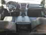 2018 Chevrolet Tahoe LT z VIN 1GNSCBKC2JR243591, wystawiony jako Copart lot #66906515 z przebiegiem 81 604 mil mil oraz Szkoda całkowita • Salvage title. Historia ofert i sprzedaży dostępna na DreamBid. Obrazek 8.