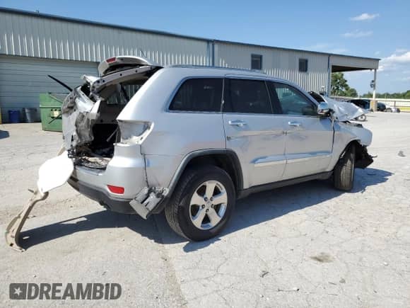 2012 Jeep Grand Cherokee Limited z VIN 1C4RJEBG0CC125305, wystawiony jako Copart lot #62386875 z przebiegiem Nie podano mil oraz Szkoda całkowita • Salvage title. Historia ofert i sprzedaży dostępna na DreamBid. Obrazek 3.