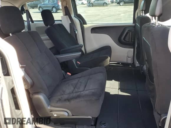 2012 Dodge Grand Caravan American Value с VIN 2C4RDGBG7CR206845, выставлен на аукционе Copart как лот 71522685 с пробегом 85 160 миль миль и Списание • Salvage title. История ставок и продаж доступна на DreamBid. Изображение 11.