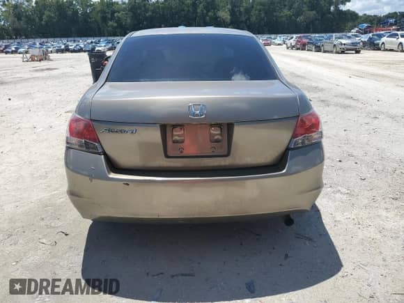 2009 Honda Accord LX z VIN 1HGCP26389A193268, wystawiony jako Copart lot #85361055 z przebiegiem 166 004 mil mil oraz Szkoda całkowita • Salvage title. Historia ofert i sprzedaży dostępna na DreamBid. Obrazek 6.