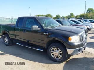 2007 Ford F-150 XLT z VIN 1FTPX14V67FB29230, wystawiony jako IAAI lot #43186702 z przebiegiem 178 796 mil mil oraz . Historia ofert i sprzedaży dostępna na DreamBid. Obrazek 1.