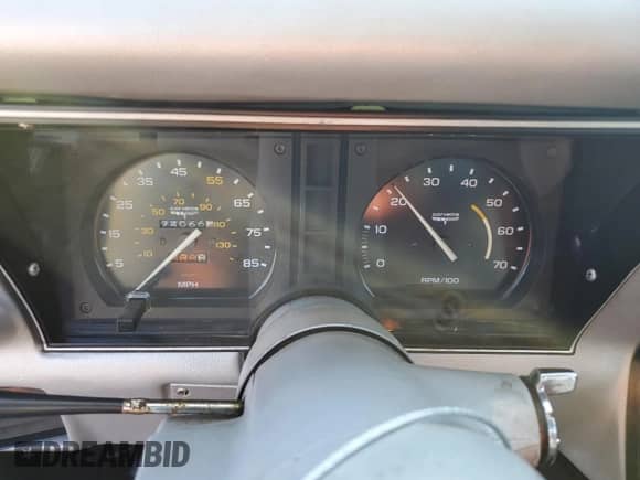 1981 Chevrolet Corvette с VIN 1G1AY8765B5108344, выставлен на аукционе Copart как лот 44247515 с пробегом 94 066 миль миль и Чистый • Clean title. История ставок и продаж доступна на DreamBid. Изображение 9.