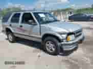 1997 Chevrolet Blazer LS with VIN 1GNDT13W0V2244474, listed as a IAAI auction lot 42378697 with 105,934 mi miles and . Bid and sale history available at DreamBid. Image 1.