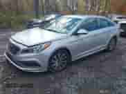 2017 Hyundai Sonata Sport с VIN 5NPE34AF6HH562328, выставлен на аукционе IAAI как лот 43488135 с пробегом 110 145 миль миль и . История ставок и продаж доступна на DreamBid. Изображение 17.