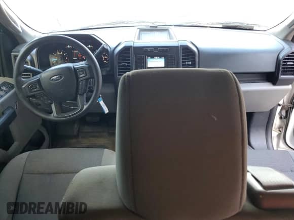 2018 Ford F-150 XL с VIN 1FTEX1C52JKF15909, выставлен на аукционе Copart как лот 71581795 с пробегом 112 594 миль миль и Чистый • Clean title. История ставок и продаж доступна на DreamBid. Изображение 8.