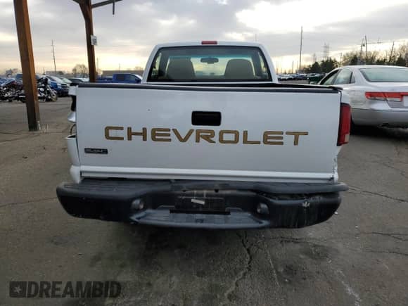 2001 Chevrolet S-10 с VIN 1GCCS145018170199, выставлен на аукционе Copart как лот 51464075 с пробегом 46 140 миль миль и Списание • Salvage title. История ставок и продаж доступна на DreamBid. Изображение 6.