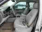 2009 Chevrolet Avalanche 1LT with VIN 3GNEC22069G208163, listed as a Copart auction lot 89304745 with 182,306 mi miles and Salvage title. Bid and sale history available at DreamBid. Image 7.